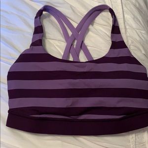 Lululemon sports bra